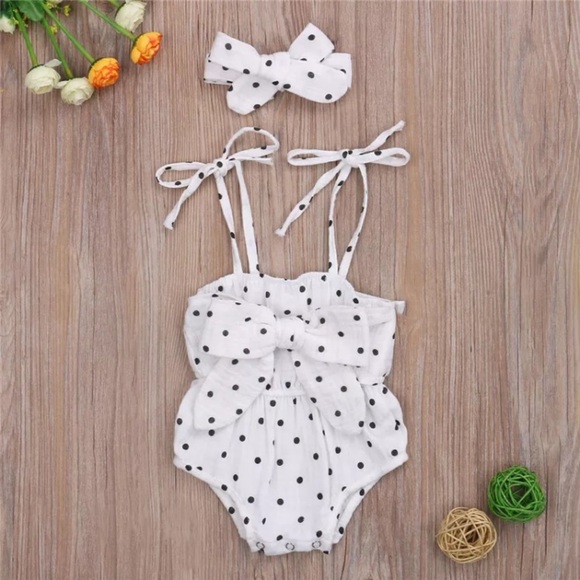 White‎ & Black polka dot Romper & headband set child size 12-18 months - Picture 6 of 10